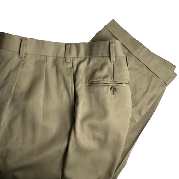 Brooks Brothers 42 S  Beige  Pleated Front Cuffed Hem Dress Pants‎ - Picture 4 of 11